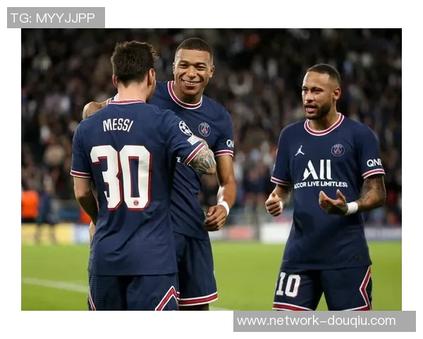 大巴黎与甘冈精彩对决集锦回顾尽享足球盛宴的瞬间与激情